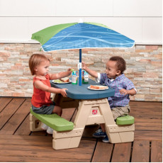 Step2 piknika galds ar lietussargu bērniem